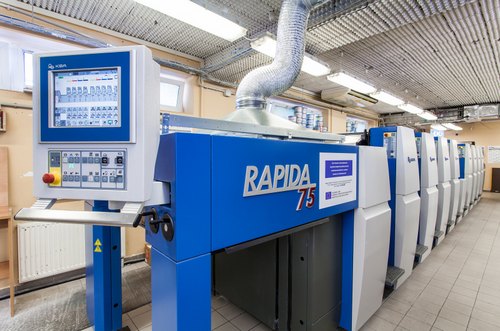 The eight-colour Rapida 75 for 4-back-4 production is the new flagship in FGP’s pressroom