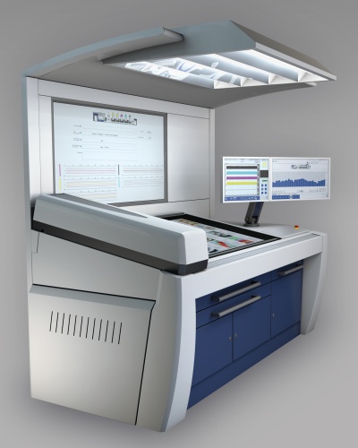 The press’ new and intuitive operating concept via touchscreen at the ErgoTronic console reflects the current trend away from using a keyboard