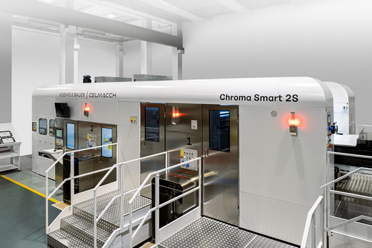 Першу модель Chroma Smart 2S доставлено клієнту після успішного випробування на заводі Koenig & Bauer Celmacch у Дезенцано