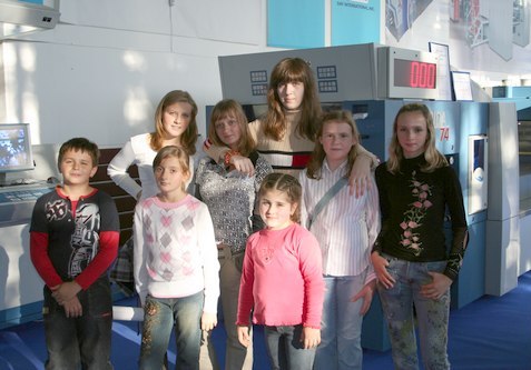 Дети сотрудников «УПГ» на выставке «Полиграфия-2007»