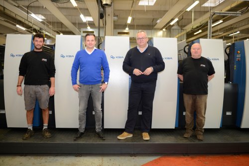 The team which makes things happen on the Rapida 75 PRO at Eberle Druck (left to right): Printer Christoph Paver, plant manager Marco Resch, production manager Friedrich Kriwetz and print manager G?nther Smola
